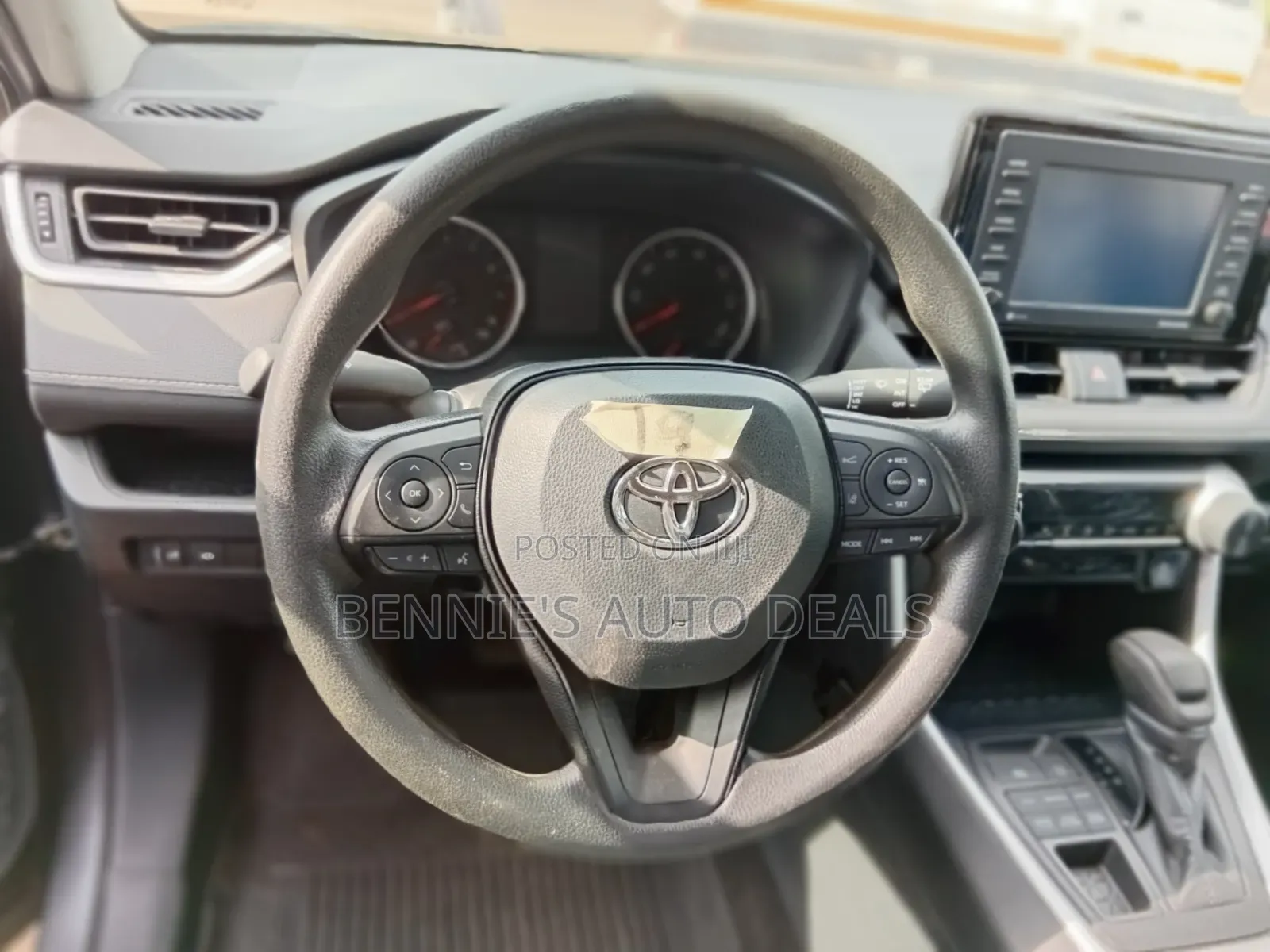 Toyota RAV4 2019 Gray