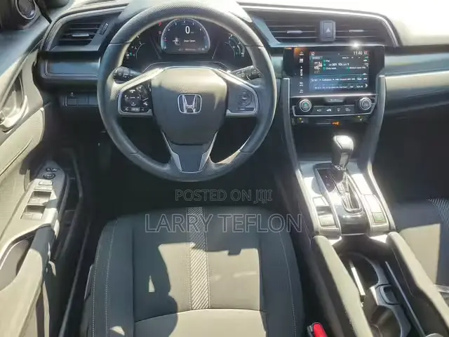 Honda Civic EX Sedan 2018 White