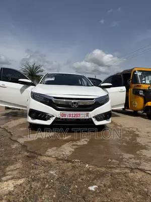 Honda Civic EX Sedan 2018 White