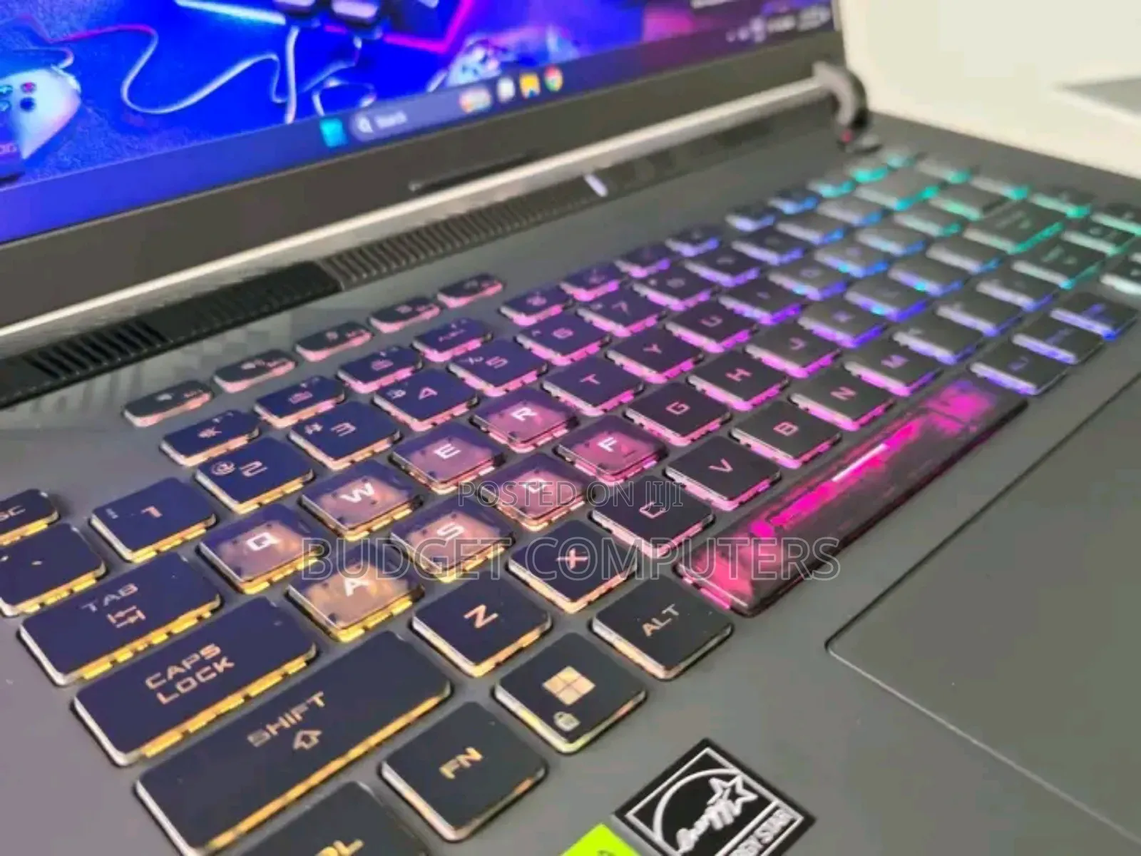 New Laptop Asus ROG Strix G17 32GB Intel Core i9 SSD 1T