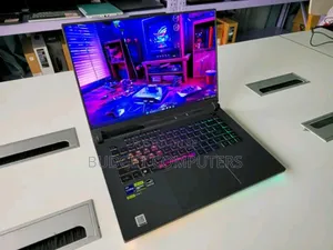 New Laptop Asus ROG Strix G17 32GB Intel Core i9 SSD 1T