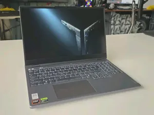 New Laptop Lenovo G50-70 16GB AMD Ryzen 7 SSD 1T