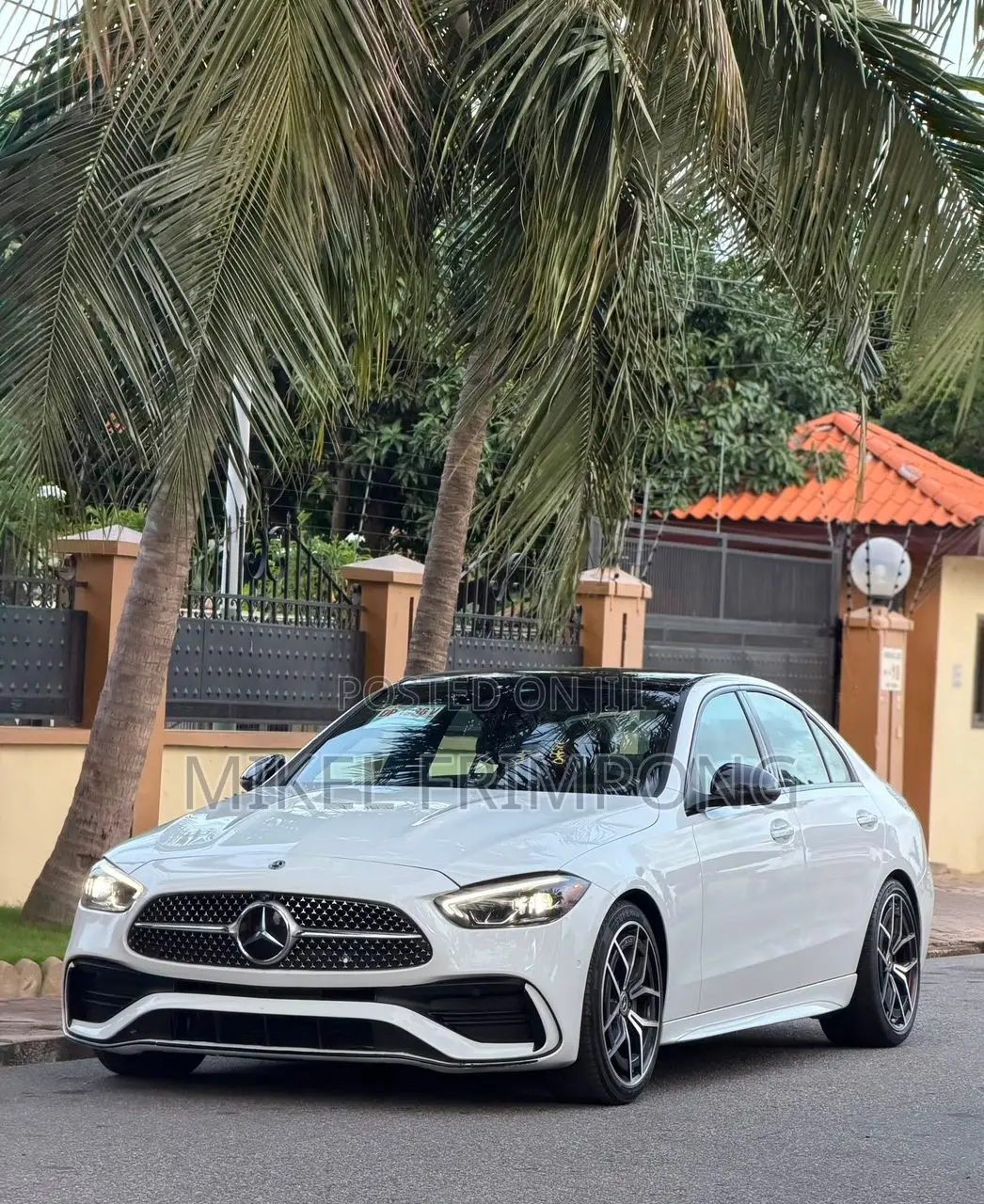 Mercedes-Benz C300 2023 White