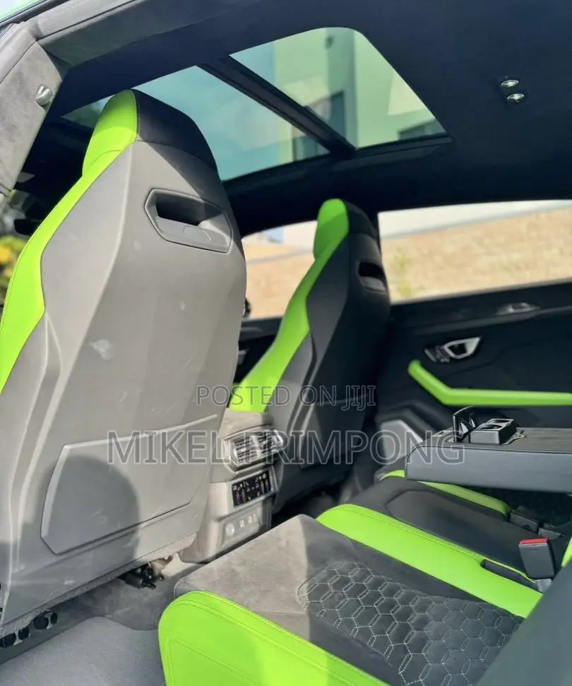 Lamborghini Urus Pearl Capsule 2021 Green
