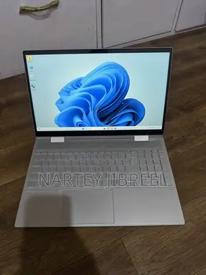 Laptop HP Envy x360 Convertible 15 es2xx 16GB Intel Core i7 SSD 256GB