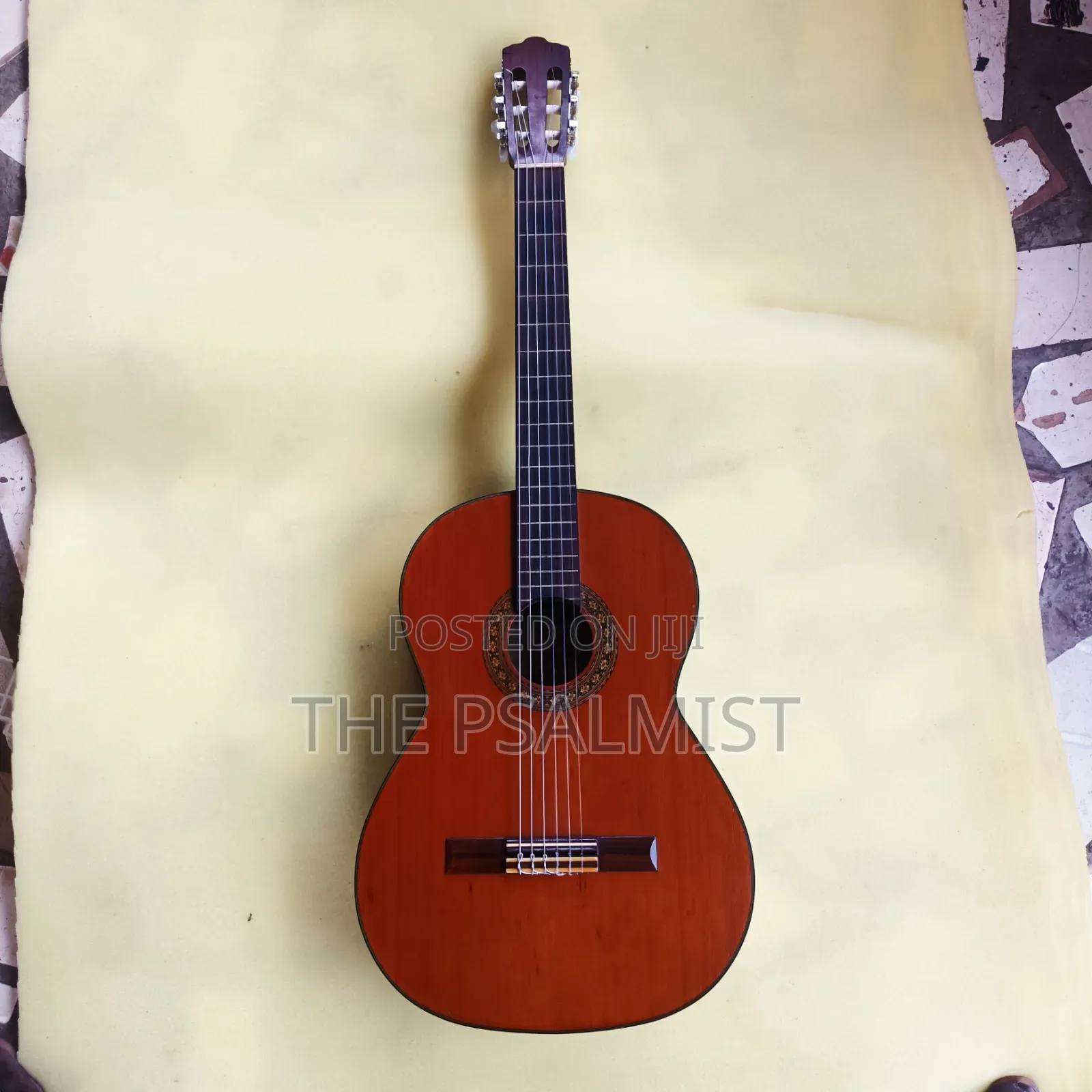 Kurosawa Classical Guitar in Hard Case