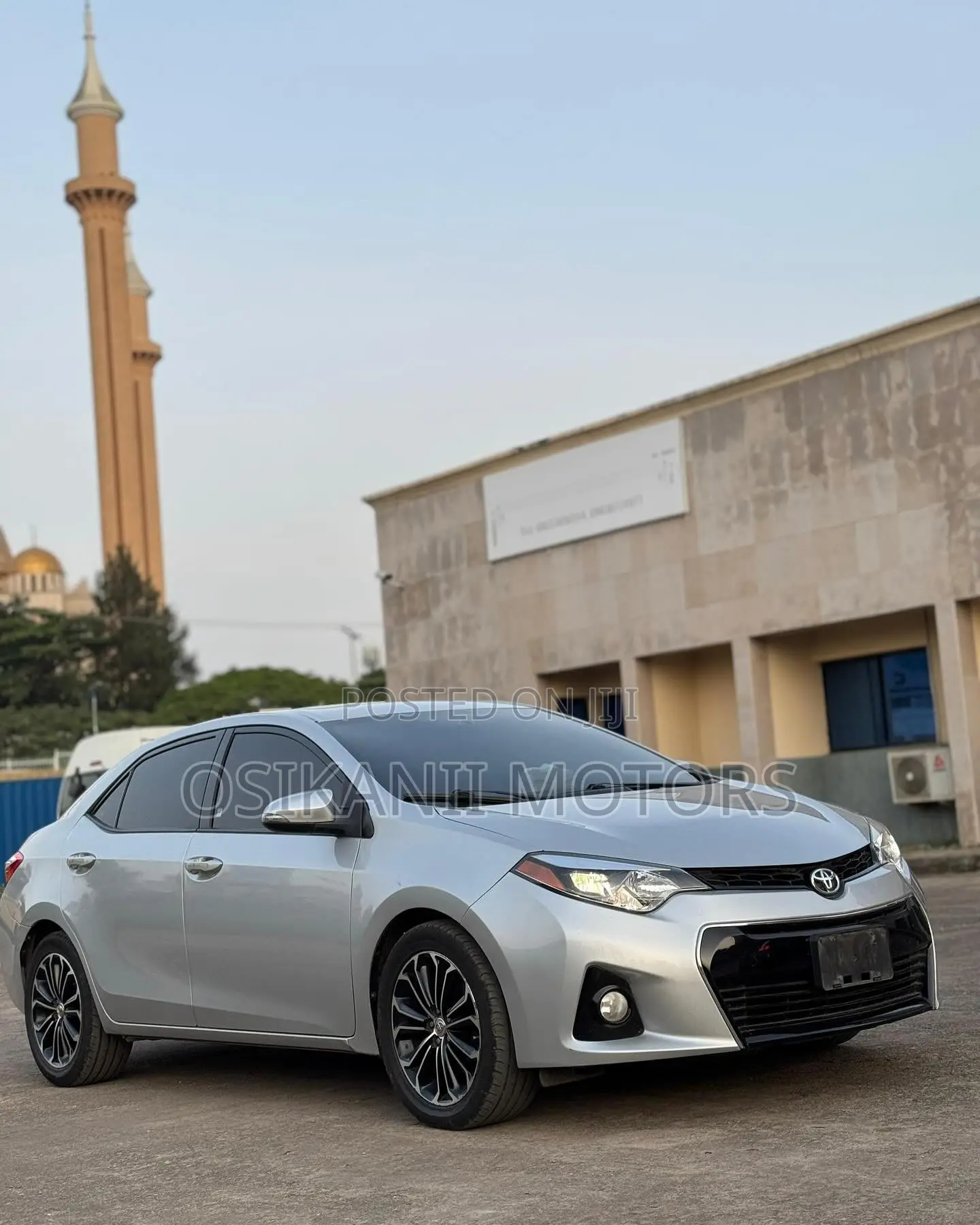 Toyota Corolla 2016 Silver