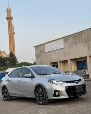 Toyota Corolla 2016 Silver