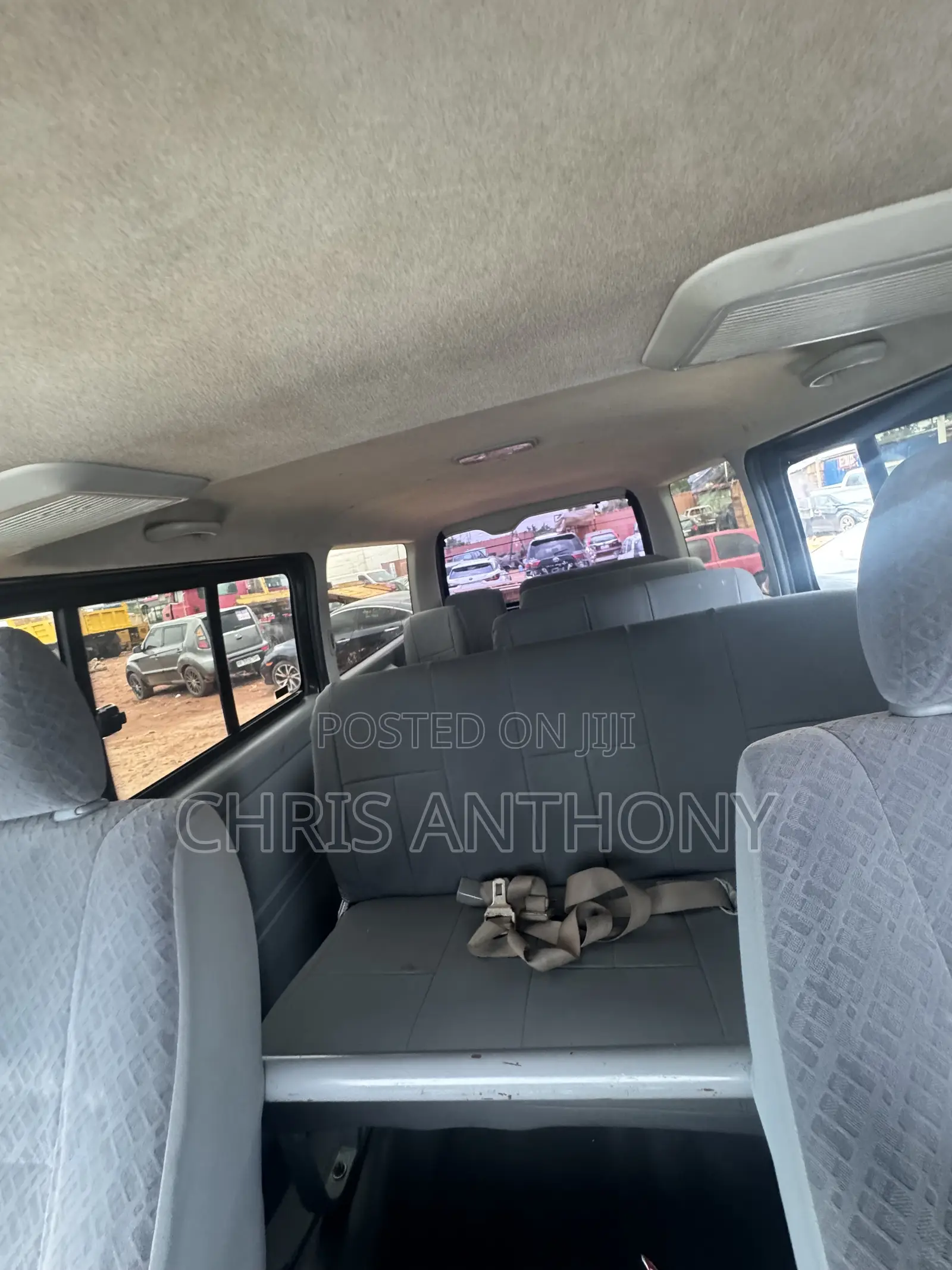 Toyota HiAce 2008 Black
