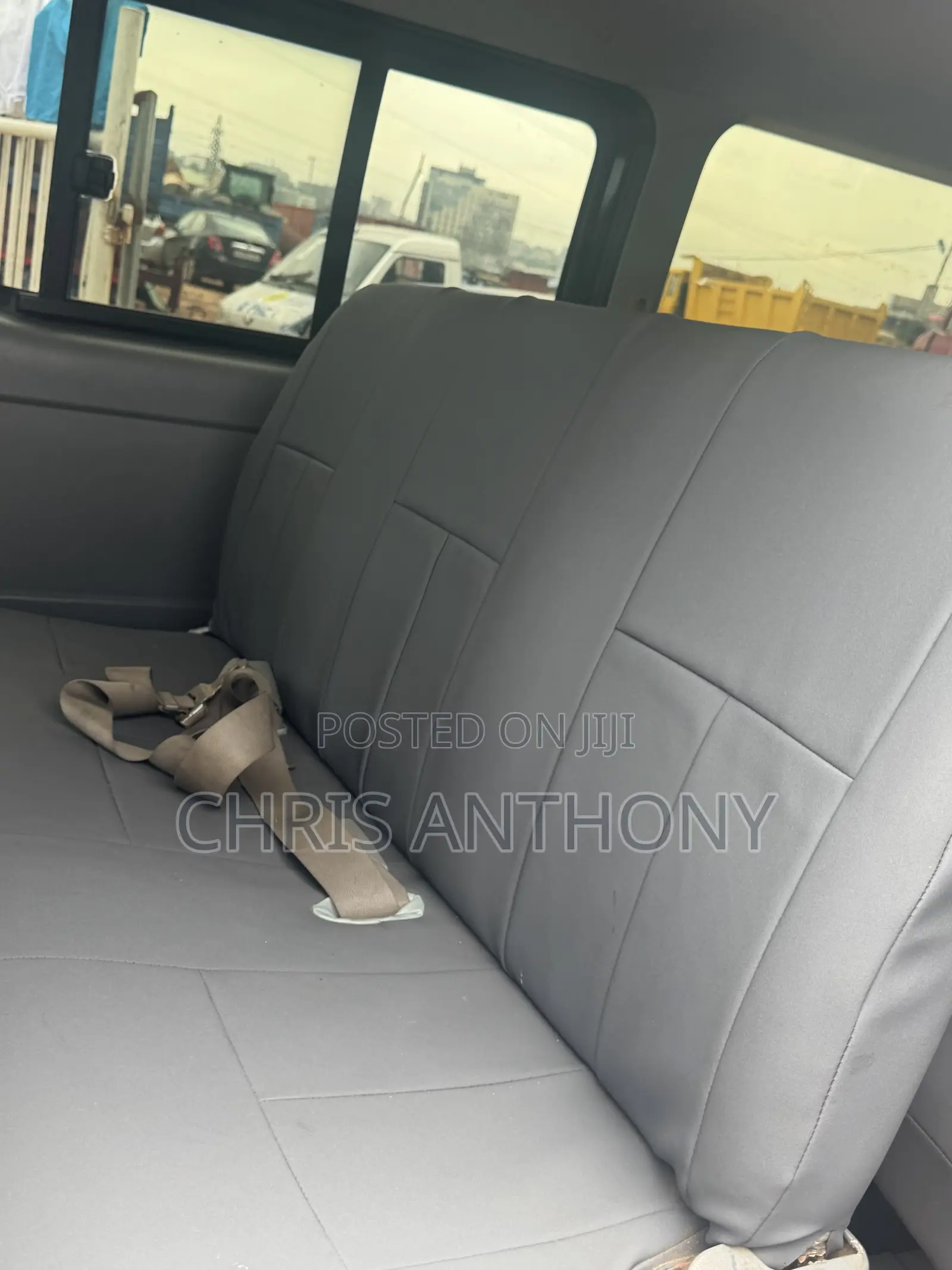 Toyota HiAce 2008 Black
