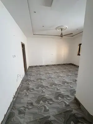 1bdrm Room & Parlour in Gt, Tseaddo for rent