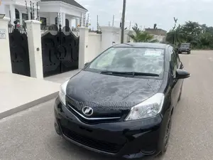 Toyota Vitz 2013 Black