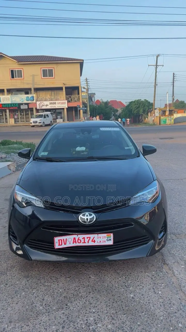 Toyota Corolla LE 4dr Sedan (1.8L 4cyl CVT) 2017 Black