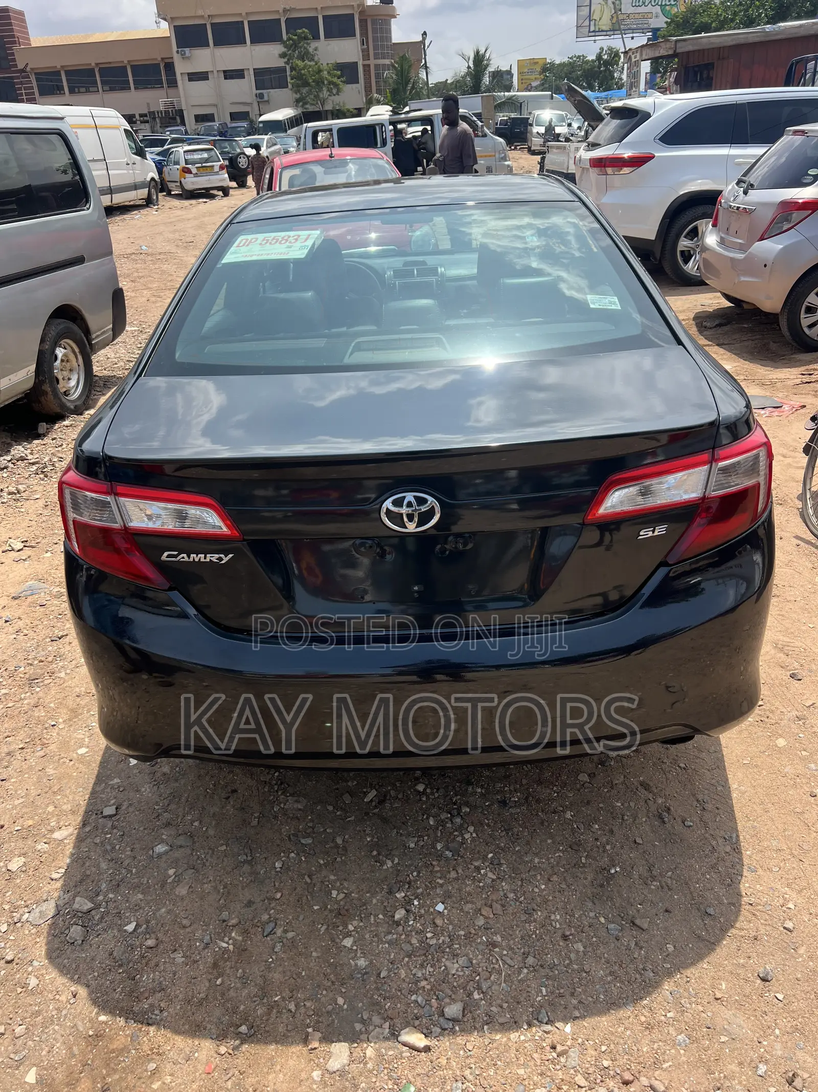 Toyota Camry SE 4dr Sedan (2.5L 4cyl 6A) 2014 Black
