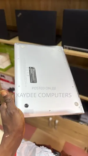 Laptop Samsung 8GB Intel Core i3 SSD 256GB