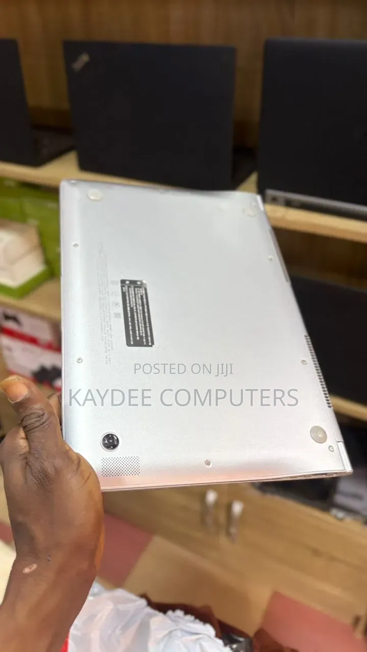 Laptop Samsung 8GB Intel Core i3 SSD 256GB