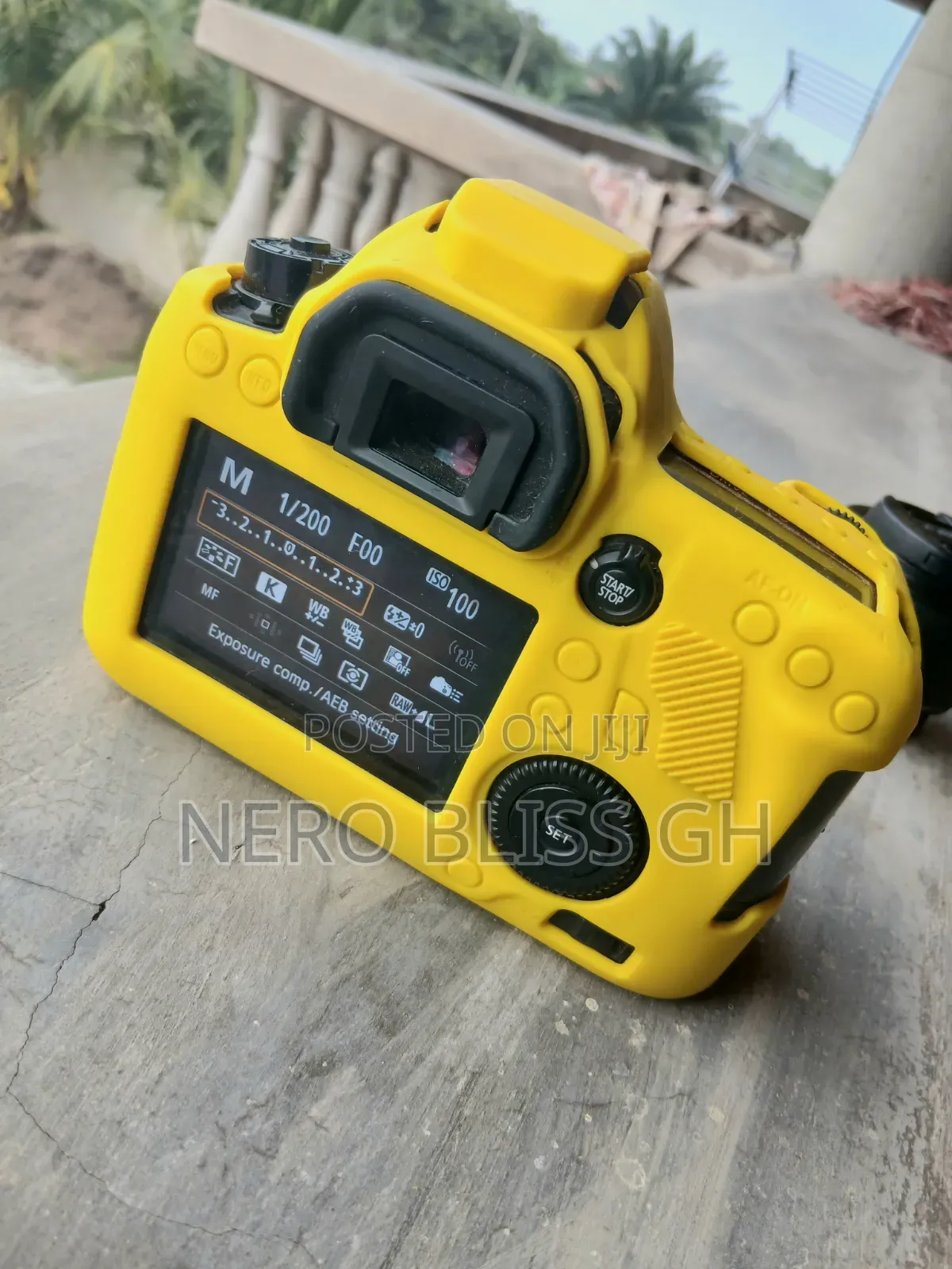 Canon 6d With Lens