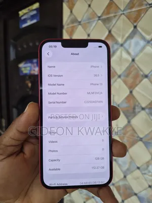 Apple iPhone 13 128 GB Red