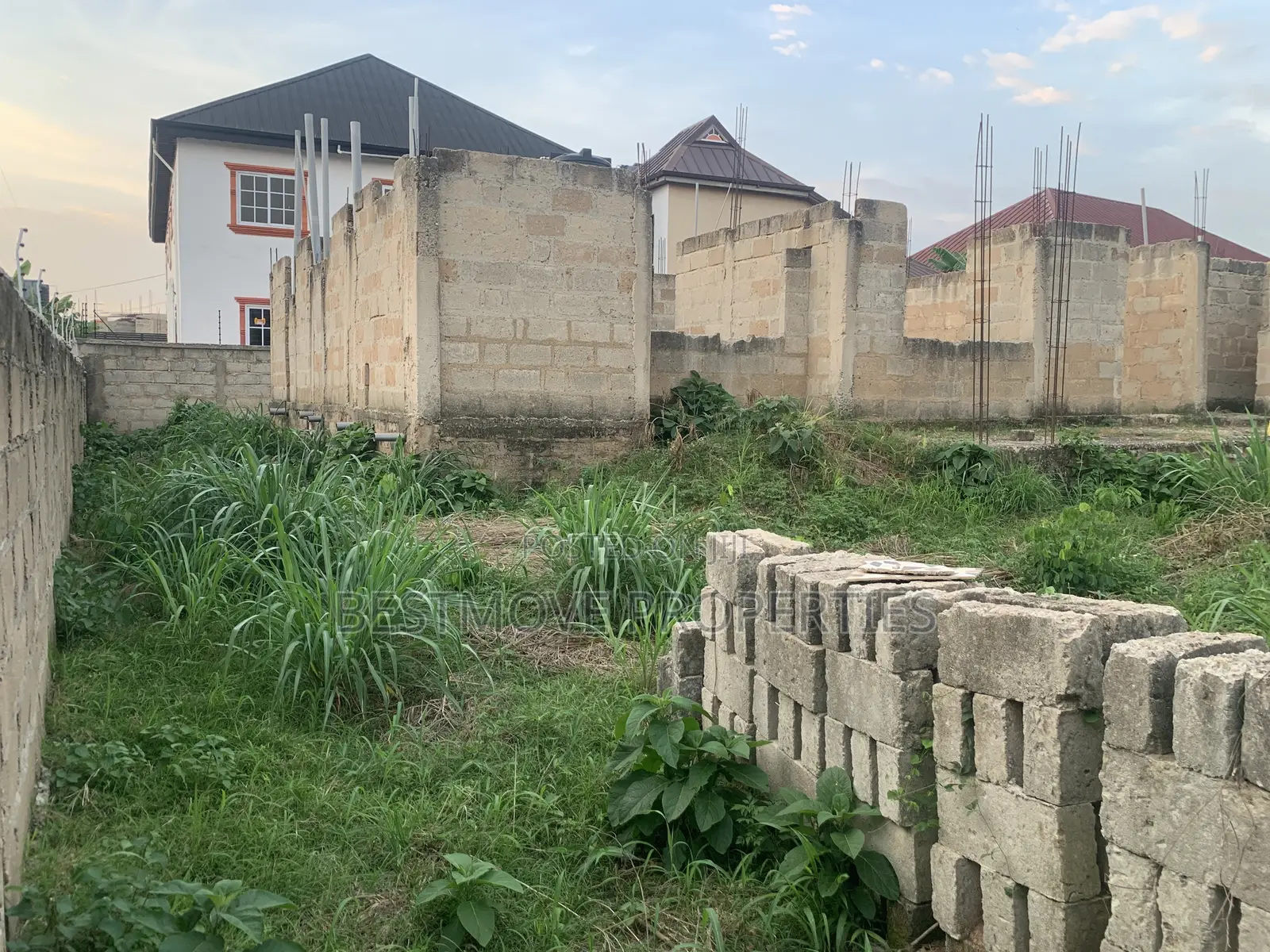 4bdrm House in Kwabre for sale