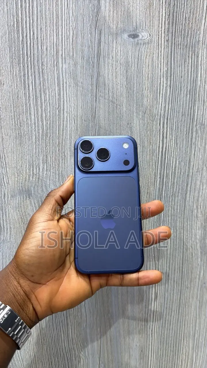 Apple iPhone 17 Pro Max 256 GB Blue
