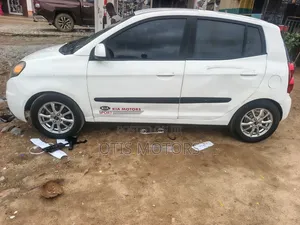 Kia Morning 2011 White