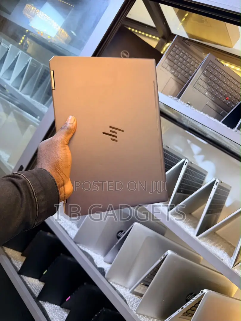 Laptop HP Spectra 13 8GB Intel Core i7 SSD 256GB
