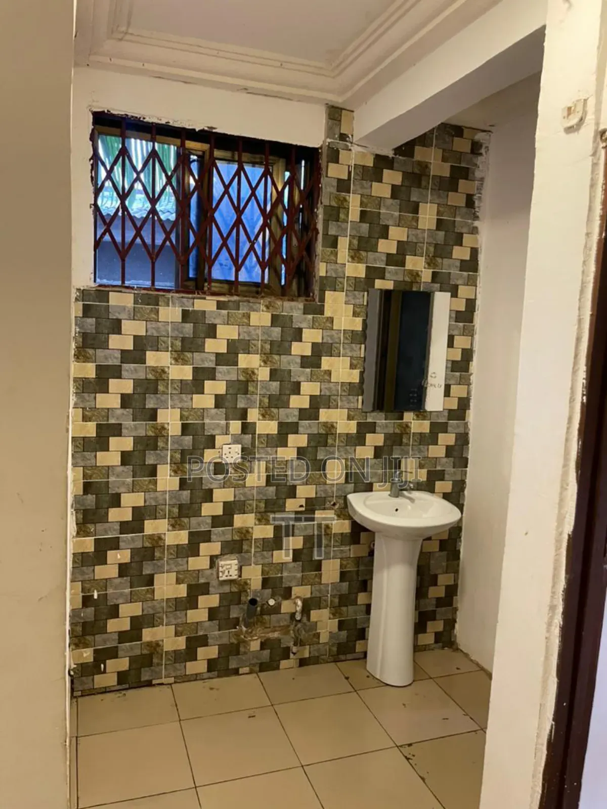 1bdrm Apartment in Teshie Penny for rent