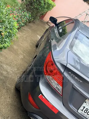 Hyundai Accent GS Automatic 2012 Gray