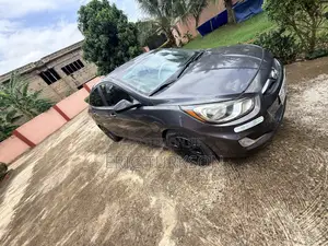 Hyundai Accent GS Automatic 2012 Gray