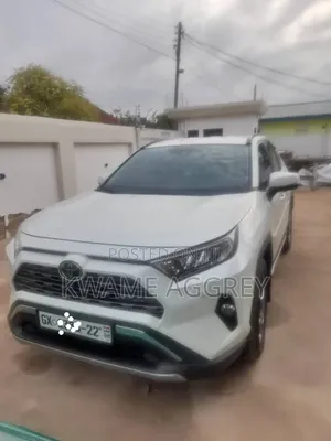 Toyota RAV4 2020 White