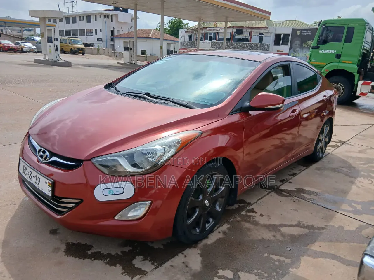 Hyundai Elantra Limited Sedan FWD (1.8L 4cyl 6A) 2013 Red