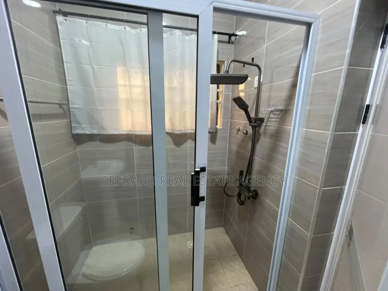 2bdrm Apartment in Sefdard Properties, Lartebiokoshie for rent