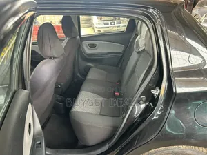 Toyota Yaris LE Hatchback 5dr 2017 Black