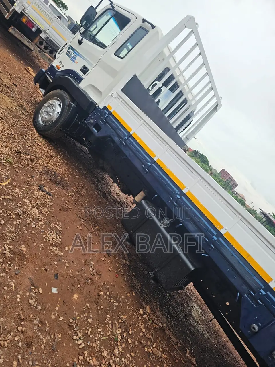 Hyundai Mighty New Mega 4.5 Ton (Gold Trim) Light-Body Flatbed