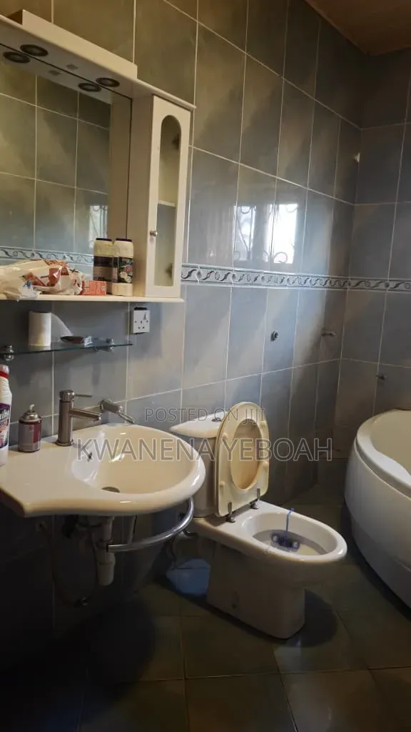 6bdrm House in Pillar 2 for sale