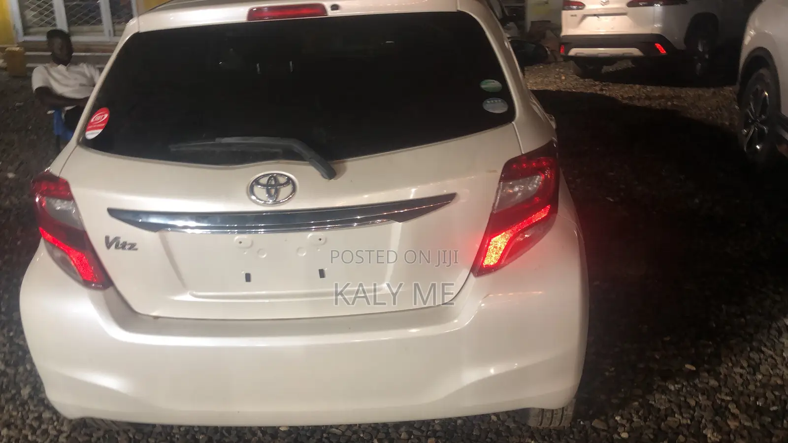 Toyota Vitz 2016 White