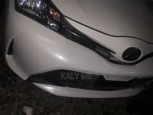 Toyota Vitz 2016 White