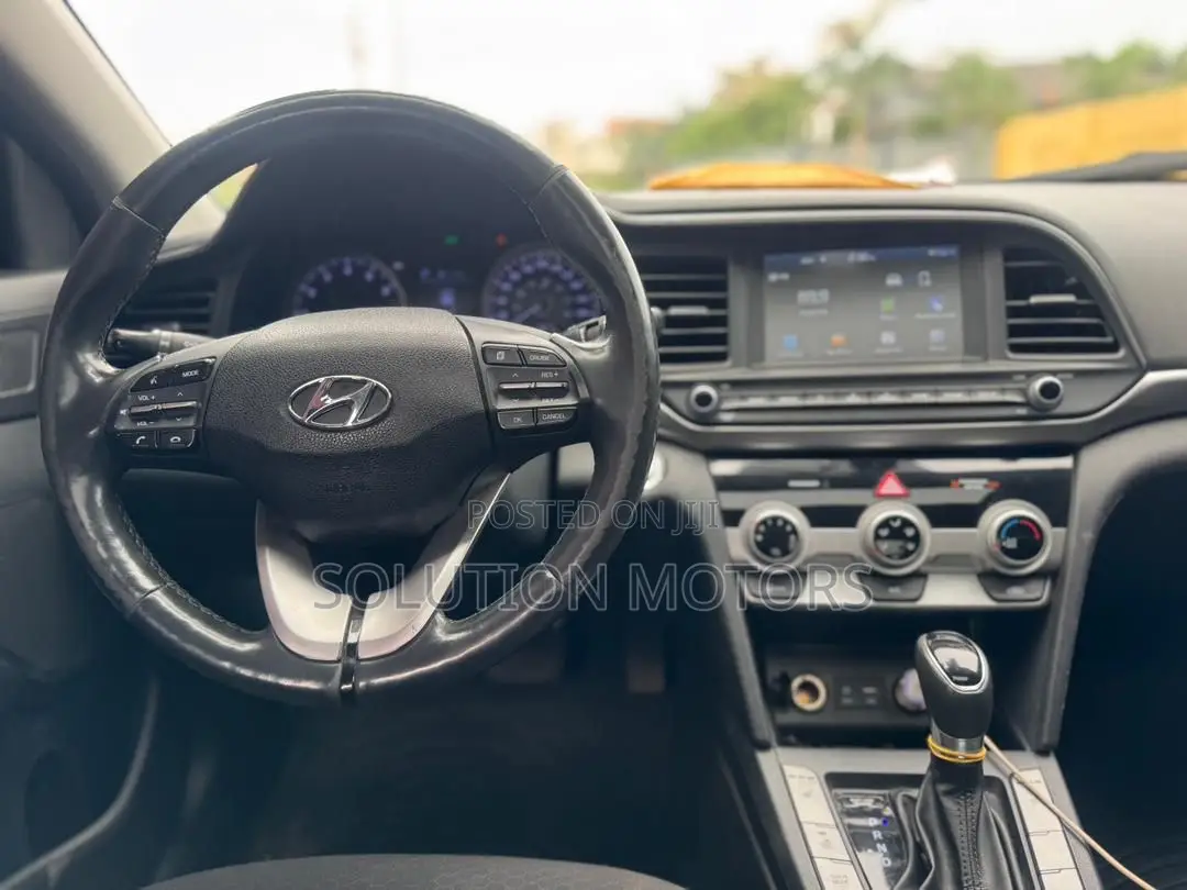 Hyundai Elantra 2020 Black