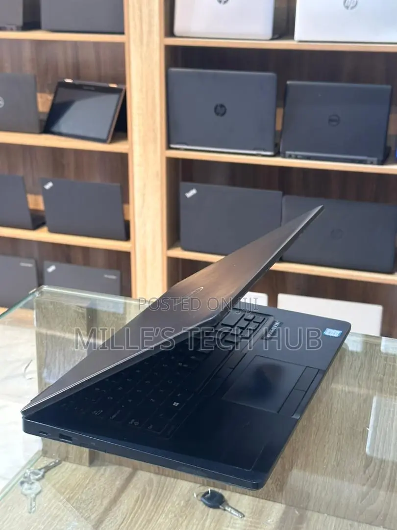 Laptop Dell Latitude 5480 8GB Intel Core i5 SSD 256GB