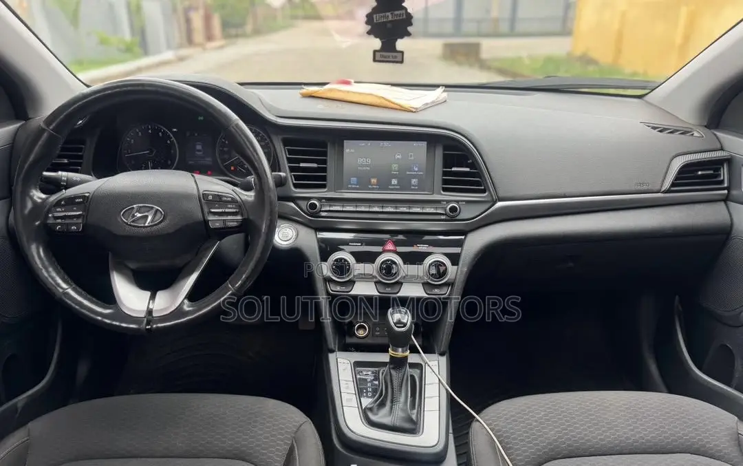 Hyundai Elantra 2020 Black