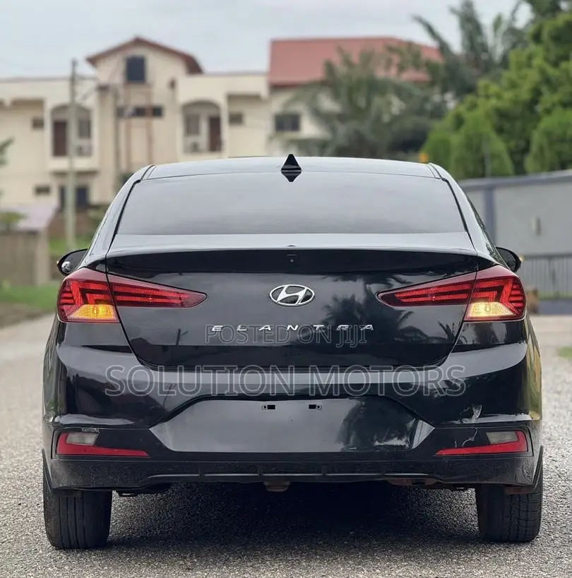 Hyundai Elantra 2020 Black