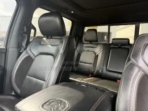 RAM 1500 Rebel Crew Cab 5.6 ft SB 2023 Black