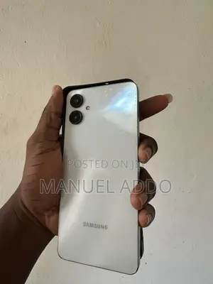 Samsung Galaxy A06 128 GB White