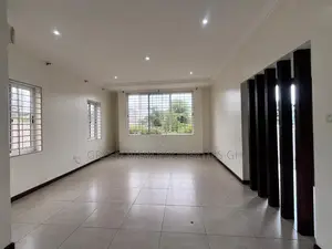3bdrm Duplex in East Legon for rent