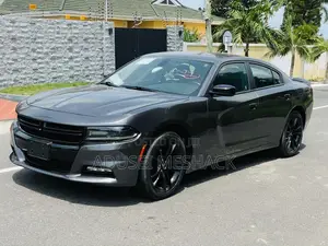 Dodge Charger SRT 392 RWD 2017 Gray