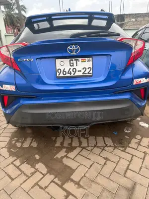 Toyota C-HR 2019 Blue