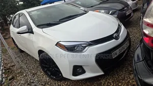 Toyota Corolla 2015 White
