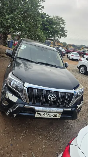 Toyota Land Cruiser Prado 2016 Black