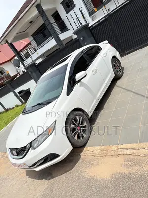 Honda Civic SE 4dr Sedan (1.8L 4cyl CVT) 2015 White