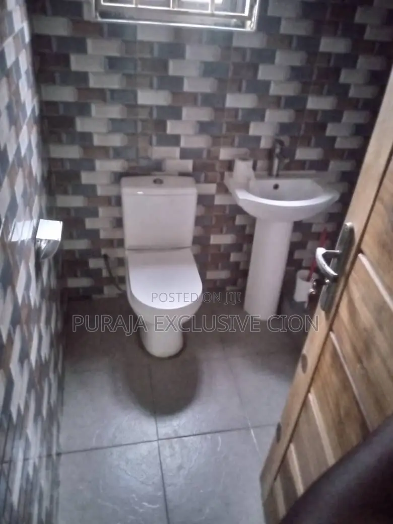 1bdrm Room & Parlour in God Is Able, Tseaddo for rent